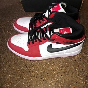 Nike Jordan 1 size 9